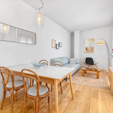 Larios In By Solaga Homes Apartament *