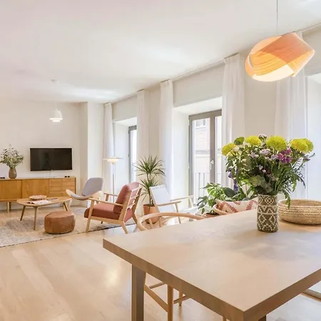 Apartament Larios In By Solaga Homes *