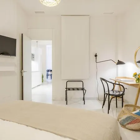 Larios In By Solaga Homes Apartament *