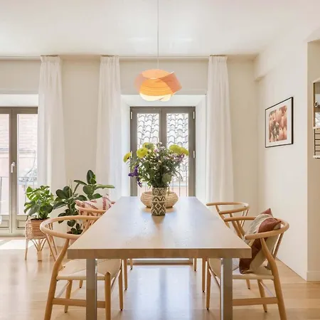 Apartament Larios In By Solaga Homes