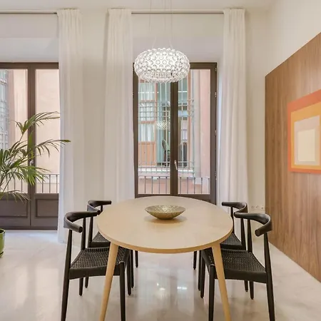 Larios In By Solaga Homes Apartament *